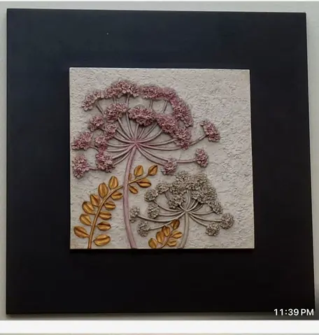 Wall show piece